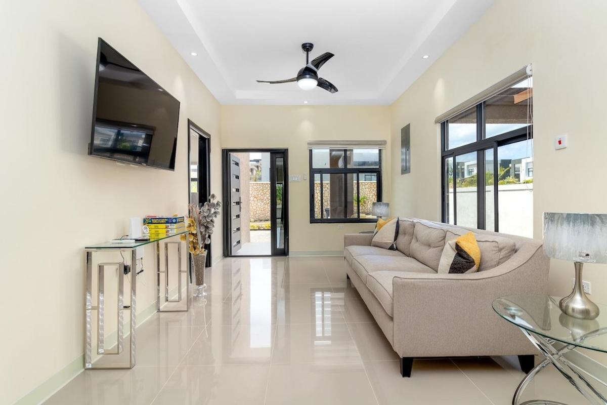 Great Escape - Villa *